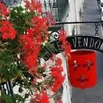 Bed & Breakfast Le Vendome Cote Jardin 2*