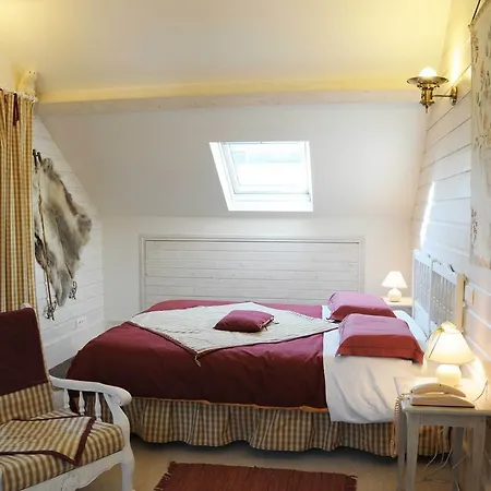 Le Vendome Cote Jardin Tours