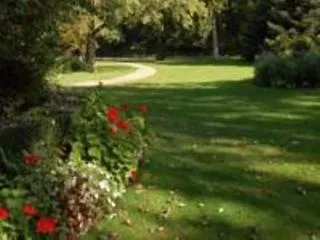 Couette-café Le Vendome Cote Jardin