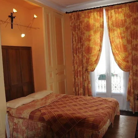 Bed & Breakfast Le Vendome Cote Jardin