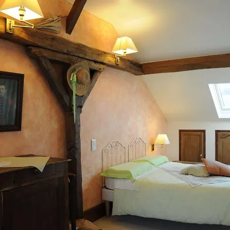 Couette-café Le Vendome Cote Jardin