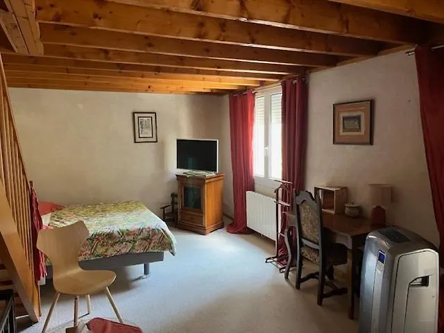 Le Vendome Cote Jardin Bed and Breakfast Τουρ