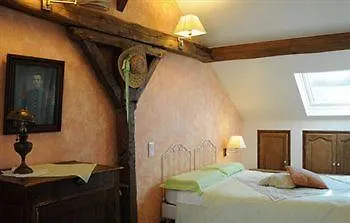 Le Vendome Cote Jardin Bed and Breakfast