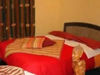 Le Vendome Cote Jardin 2* Tours