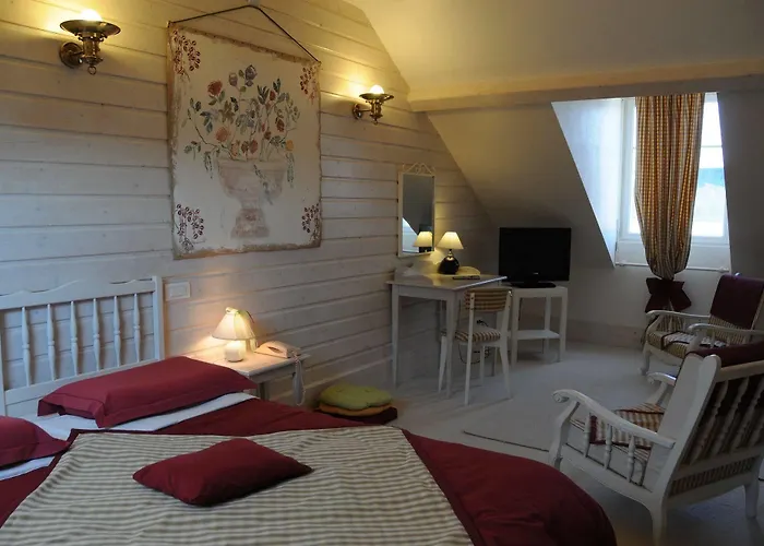 Le Vendome Cote Jardin 2*